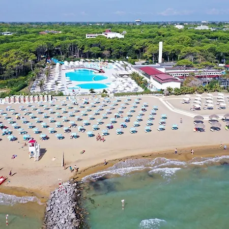 Comfortable Flat By The Lignano Sabbiadoro